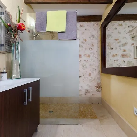 Yourhouse Son Costa סינאו